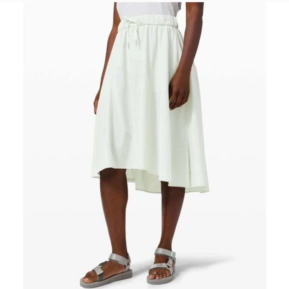 Lululemon Time to Flounce Skirt in Lime Green